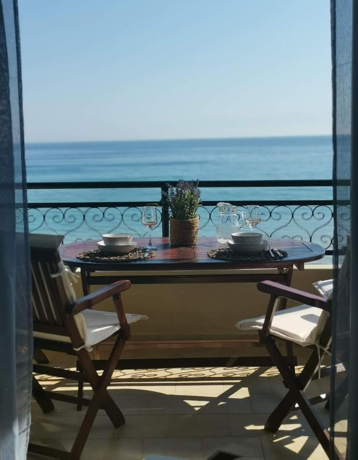 Glyfada New Era Home 31 Menigos Resort Apartments 외부 사진