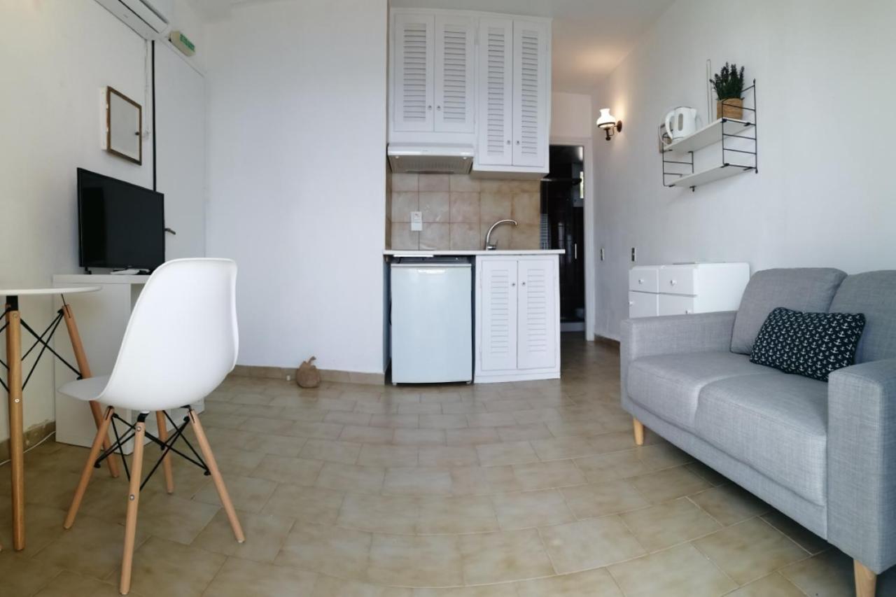 Glyfada New Era Home 31 Menigos Resort Apartments 외부 사진